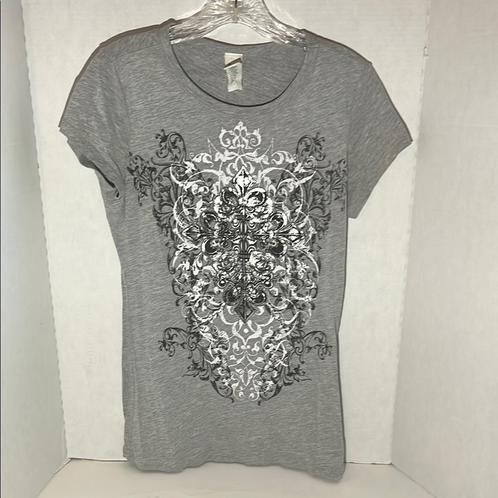 Gray Graphic Short Sleeve Tee